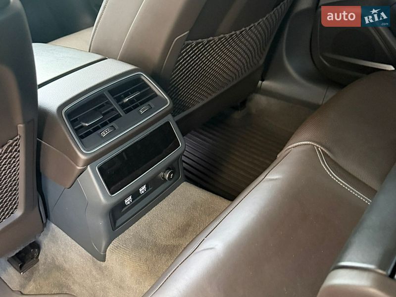Седан Audi A6 2019 в Ивано-Франковске