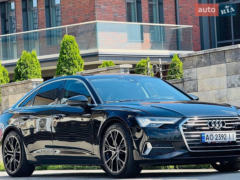 Седан Audi A6 2021 в Мукачевому