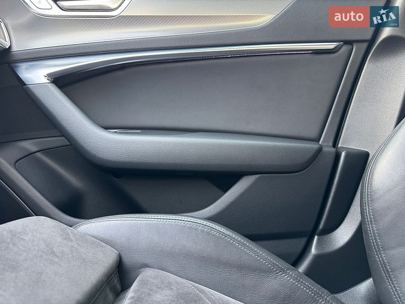 Седан Audi A6 2021 в Мукачевому