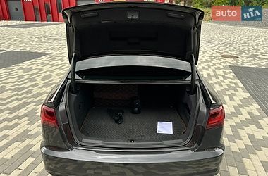 Седан Audi A6 2016 в Львові