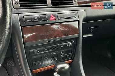 Седан Audi A6 2002 в Умани