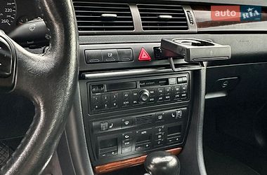 Седан Audi A6 2002 в Умани