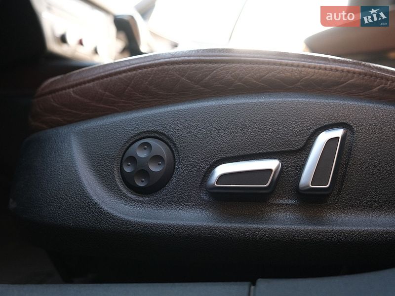 Седан Audi A6 2015 в Черновцах