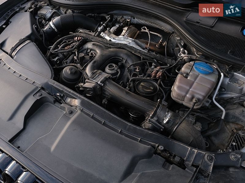 Седан Audi A6 2015 в Черновцах