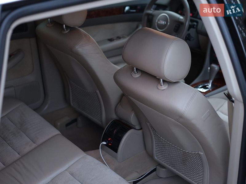 Универсал Audi A6 2003 в Вараше