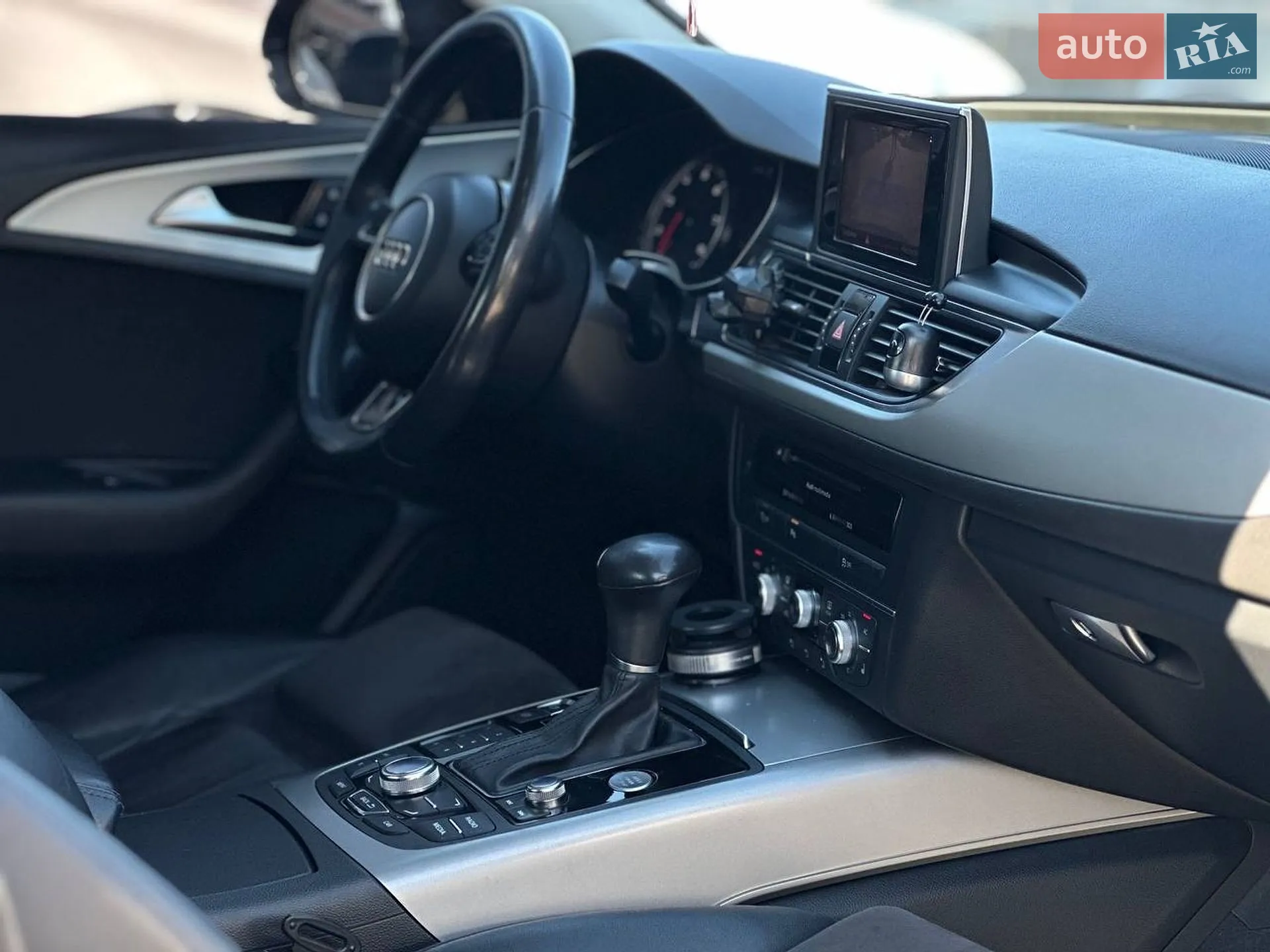 2012 Audi A6 - мініатюра 14