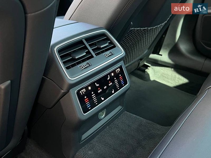 Седан Audi A6 2019 в Львове