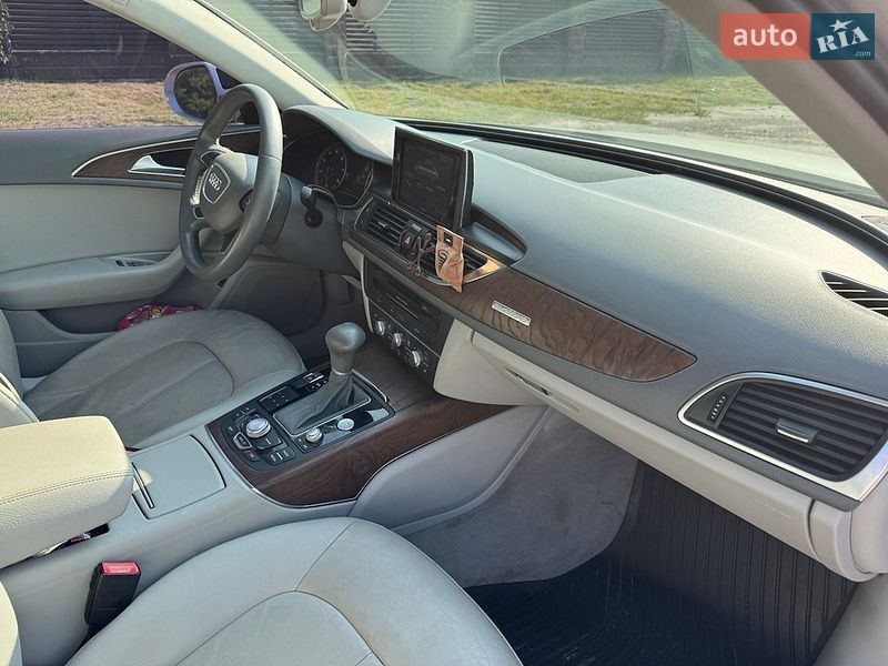 Седан Audi A6 2014 в Киеве