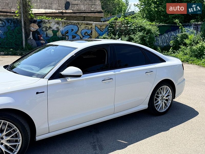 Седан Audi A6 2014 в Харькове