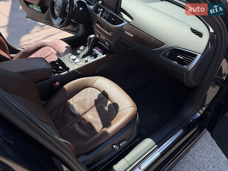 Седан Audi A6 2015 в Киеве