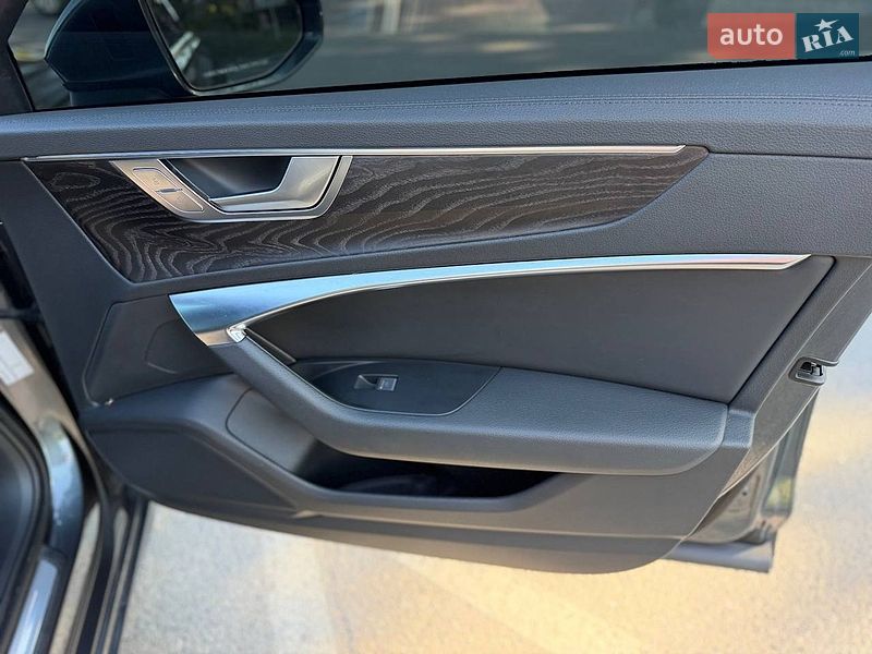 Седан Audi A6 2020 в Виннице