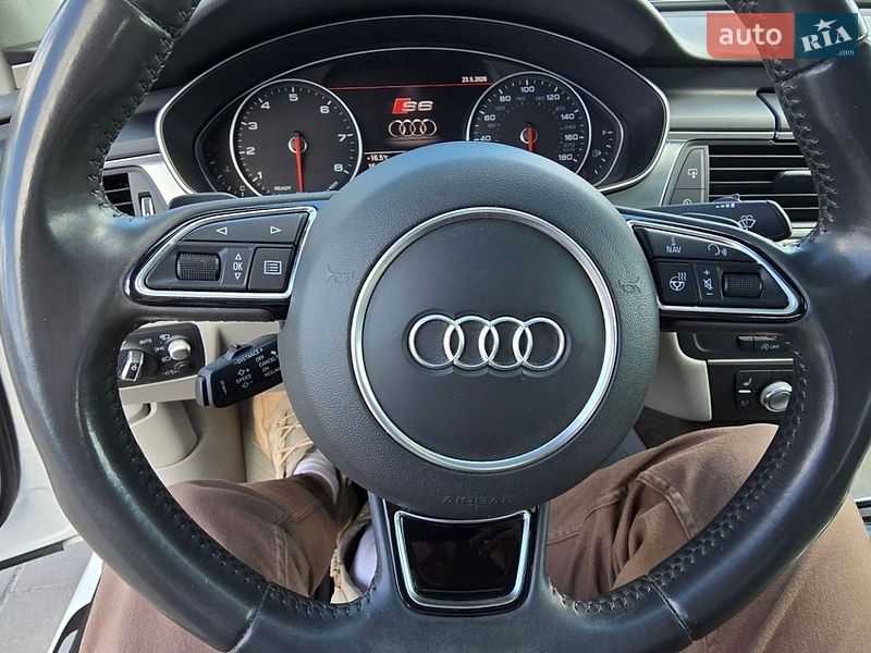 Седан Audi A6 2015 в Львове