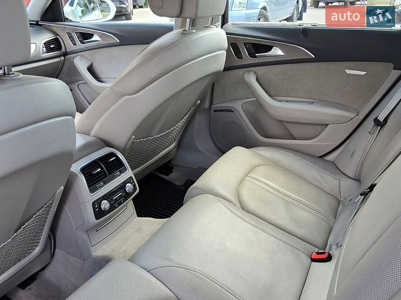 Седан Audi A6 2015 в Львове