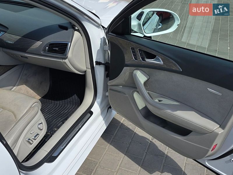 Седан Audi A6 2015 в Львове