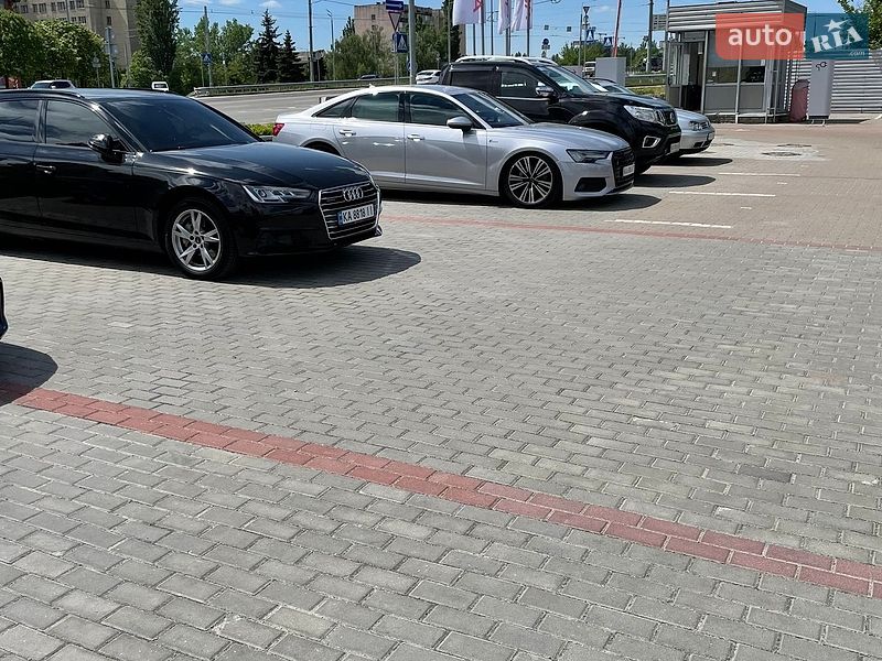 Седан Audi A6 2018 в Киеве