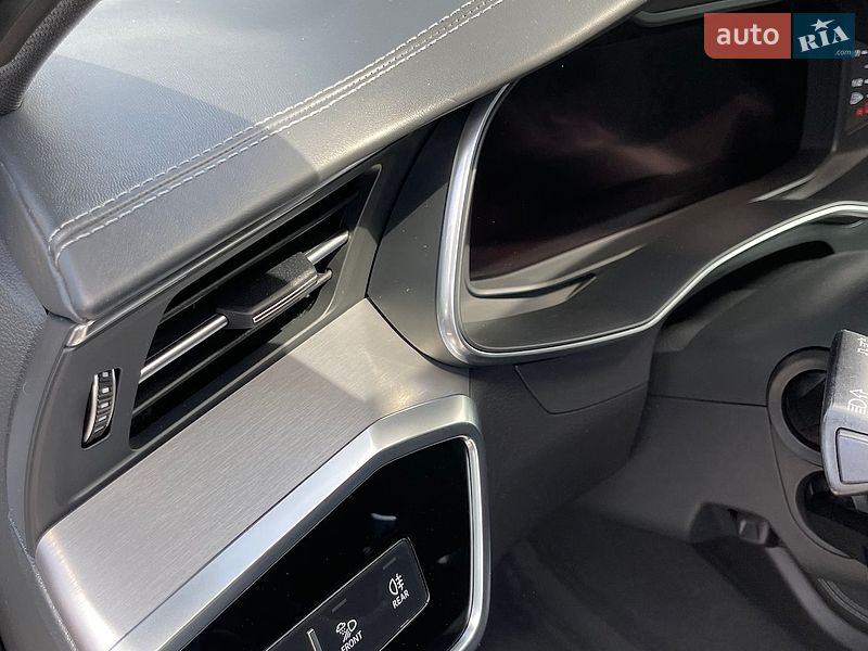 Седан Audi A6 2018 в Киеве
