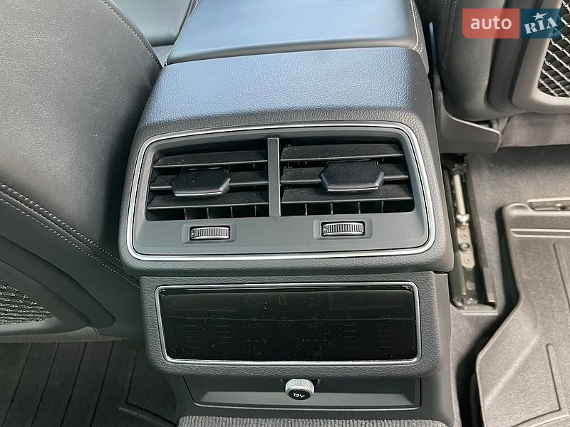 Седан Audi A6 2018 в Киеве