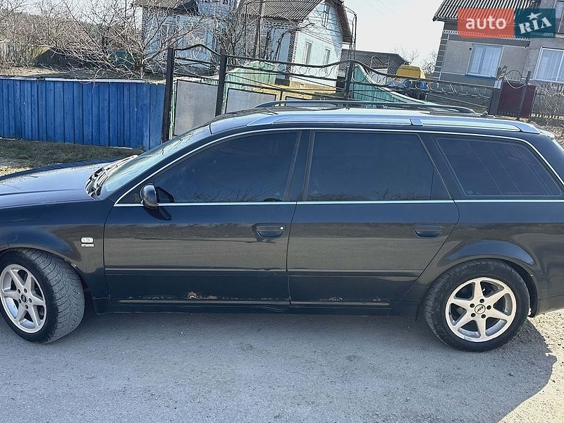 Универсал Audi A6 2002 в Залещиках