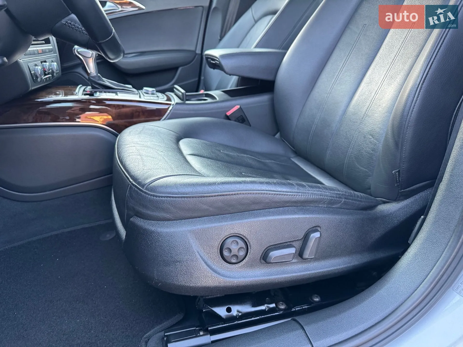 2015 Audi A6 - мініатюра 27