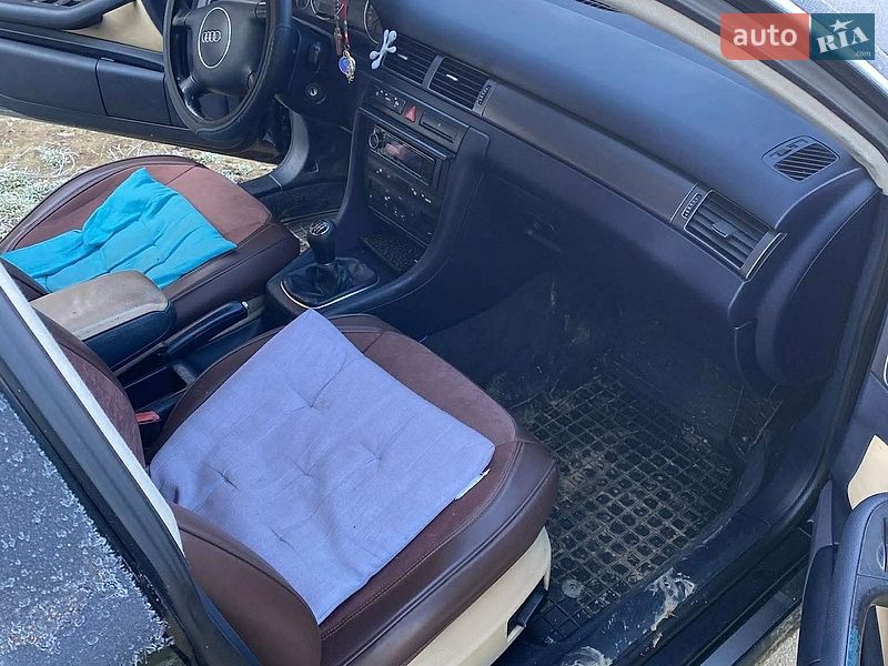 Універсал Audi A6 2001 в Буштино