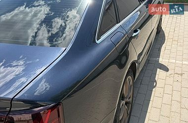 Седан Audi A6 2017 в Чернівцях
