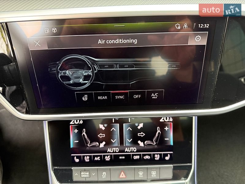 Седан Audi A6 2023 в Киеве