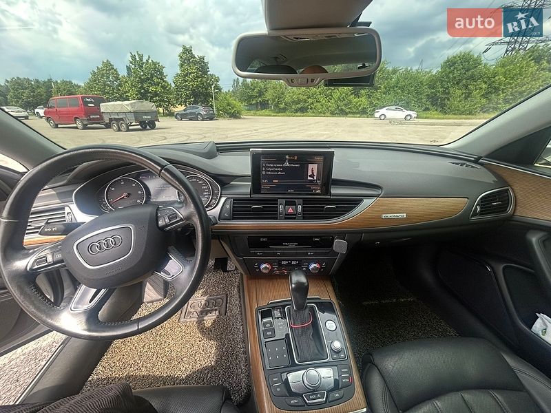 Седан Audi A6 2015 в Дніпрі