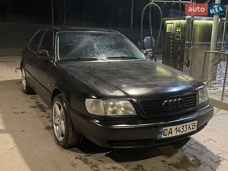 Седан Audi A6 1996 в Киеве