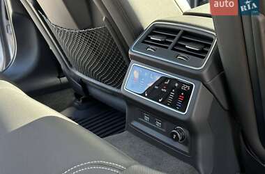 Седан Audi A6 2020 в Львові