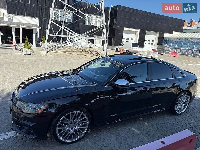 Седан Audi A6 2012 в Сторожинці