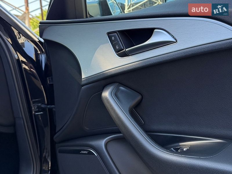 Седан Audi A6 2012 в Сторожинці
