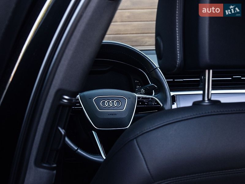 Седан Audi A6 2019 в Нововолинську