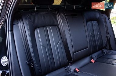 Седан Audi A6 2019 в Нововолинську