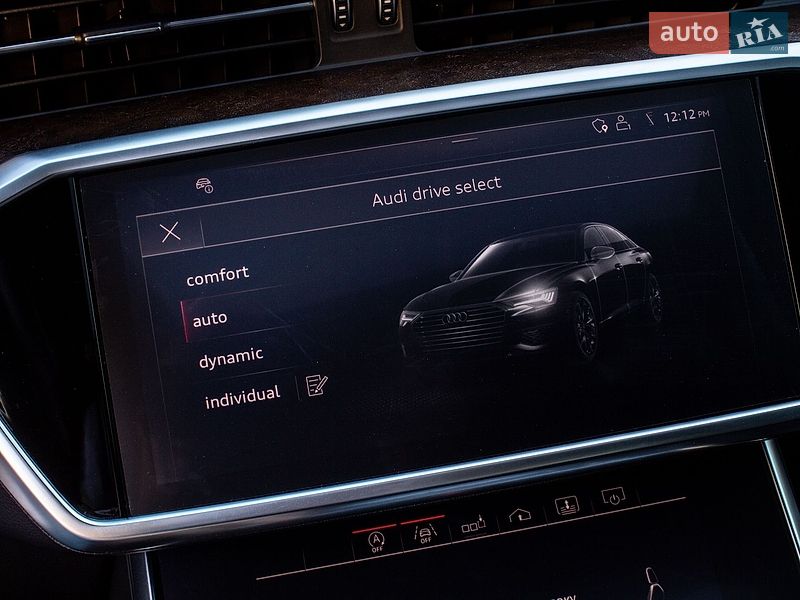 Седан Audi A6 2019 в Нововолинську
