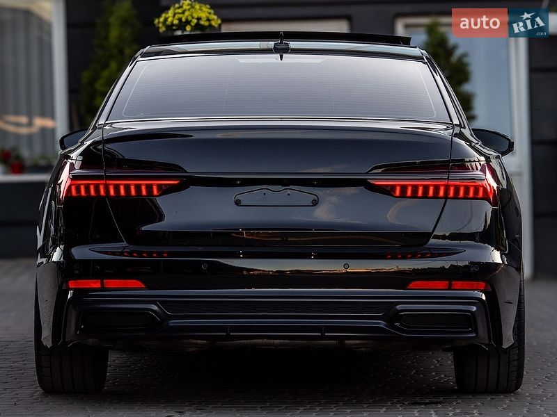 Седан Audi A6 2019 в Нововолинську
