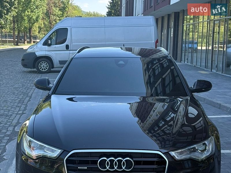 Универсал Audi A6 2012 в Сваляве