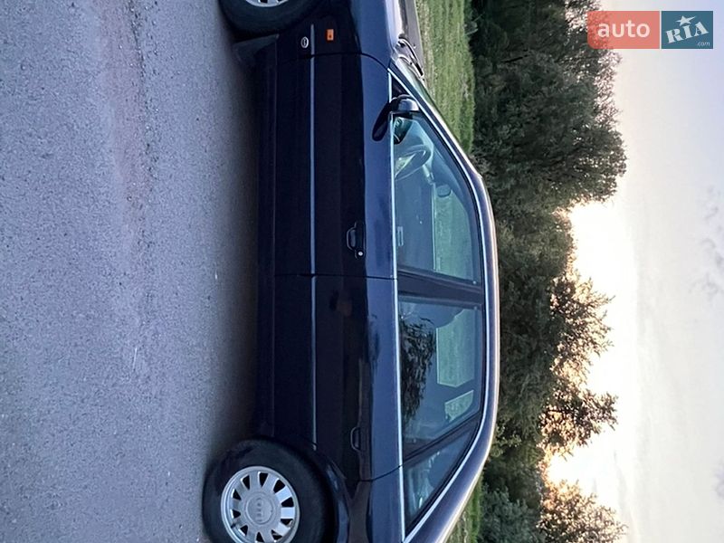 Седан Audi A6 1997 в Чорткове