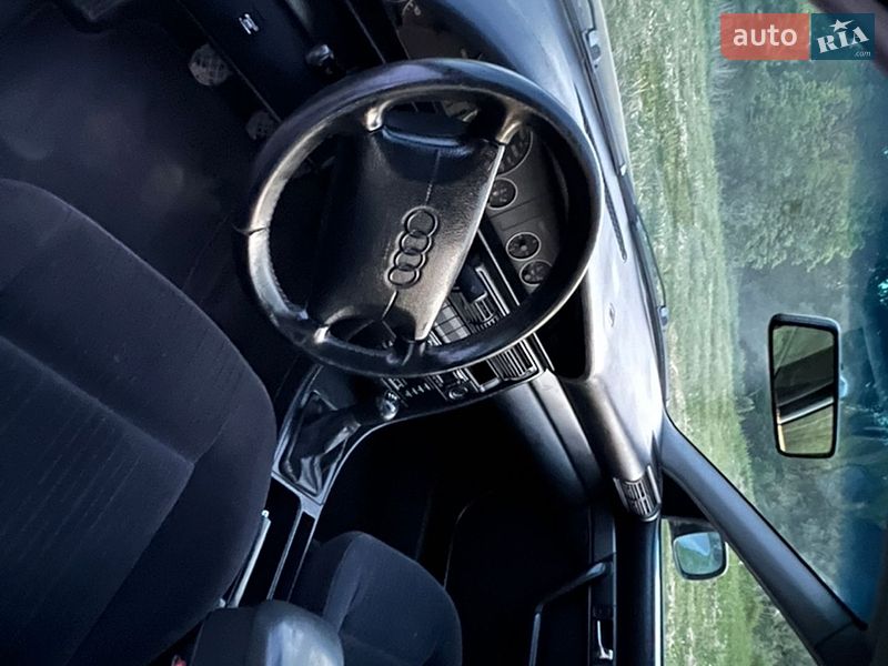 Седан Audi A6 1997 в Чорткове