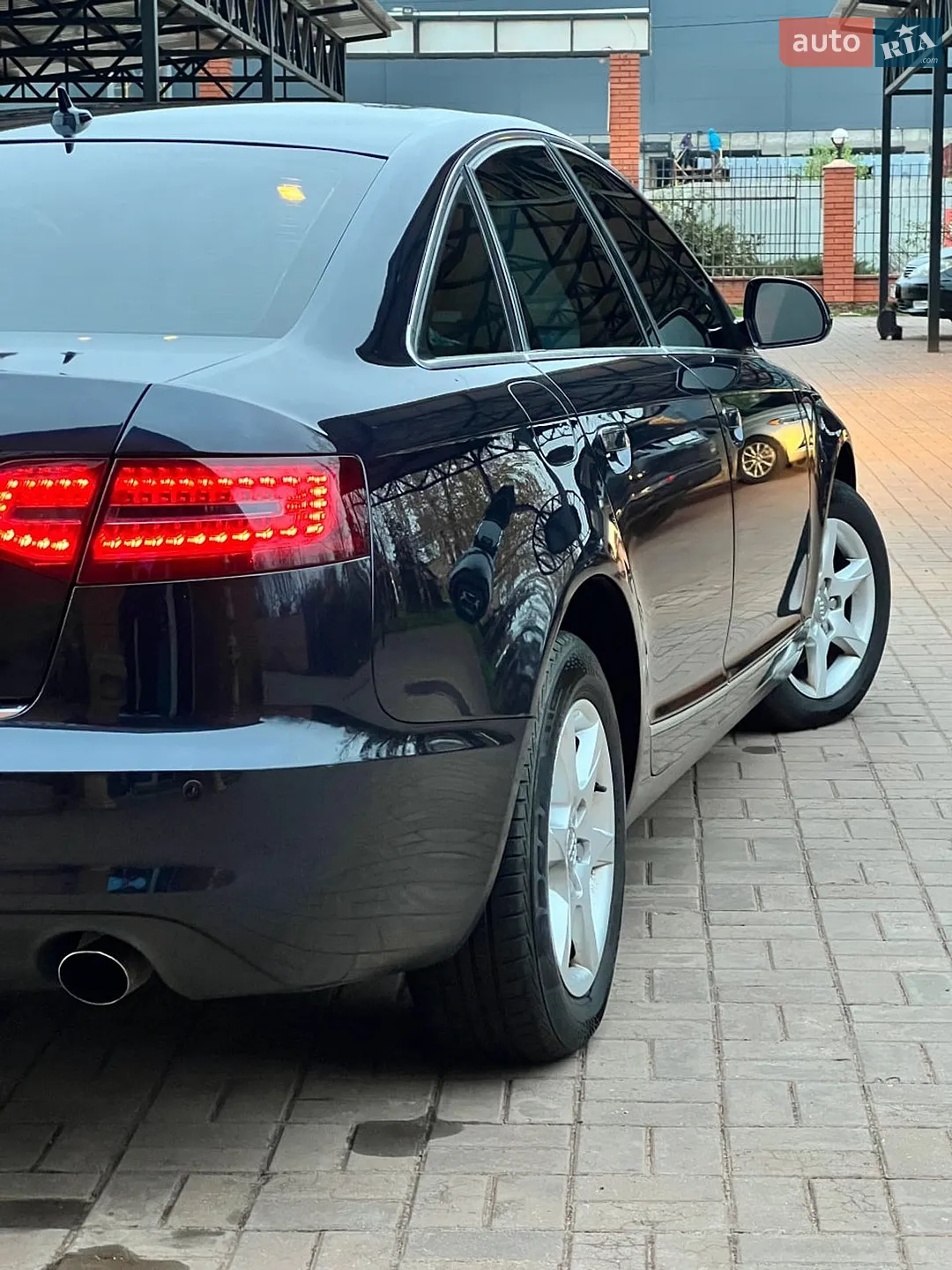 2010 Audi A6 - мініатюра 5