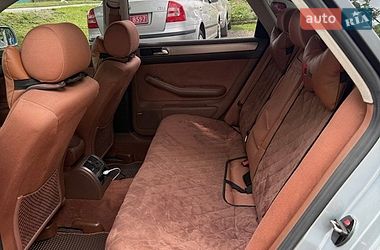 Седан Audi A6 1998 в Смеле