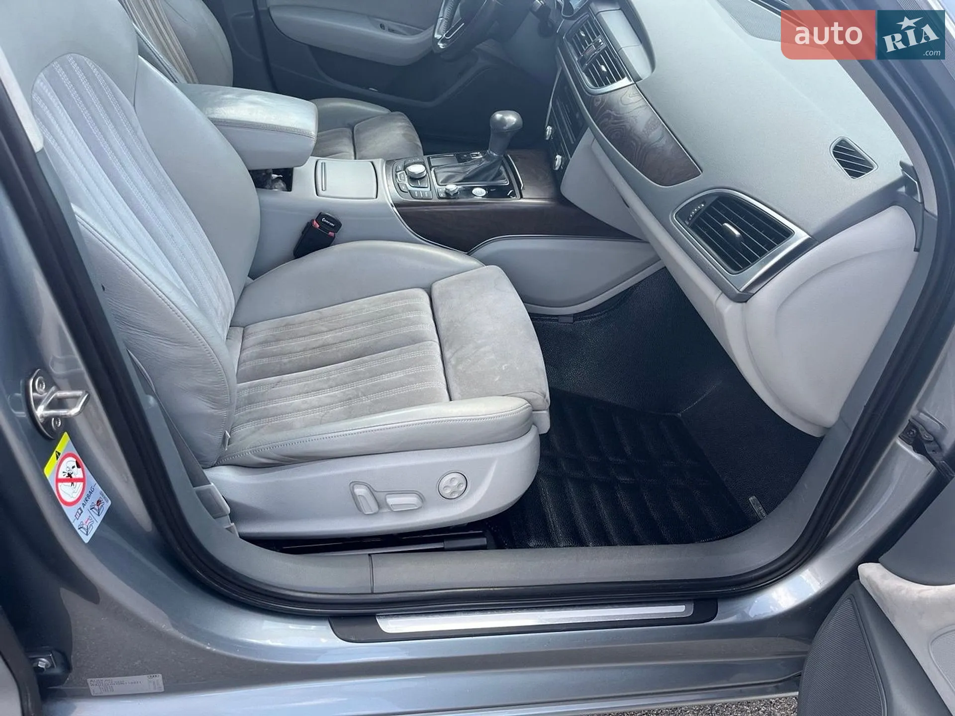 Audi A6 2013 VIN WAUZZZ4G7DN119971 фото оголошення 9 з 26