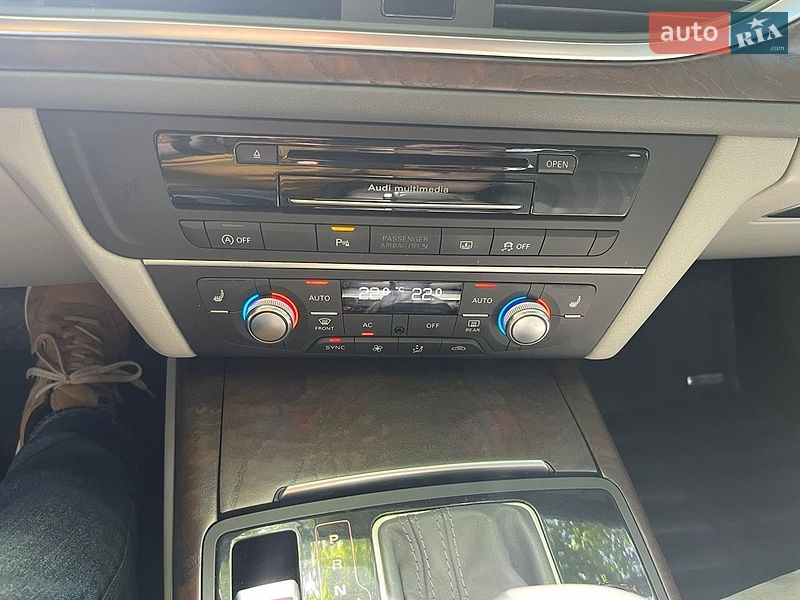 Седан Audi A6 2013 в Кривом Роге