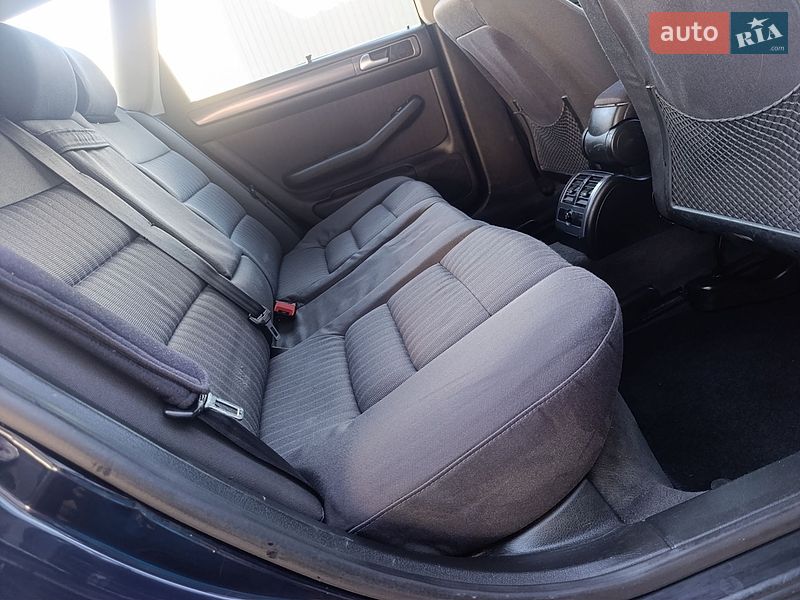 Універсал Audi A6 2004 в Сарнах
