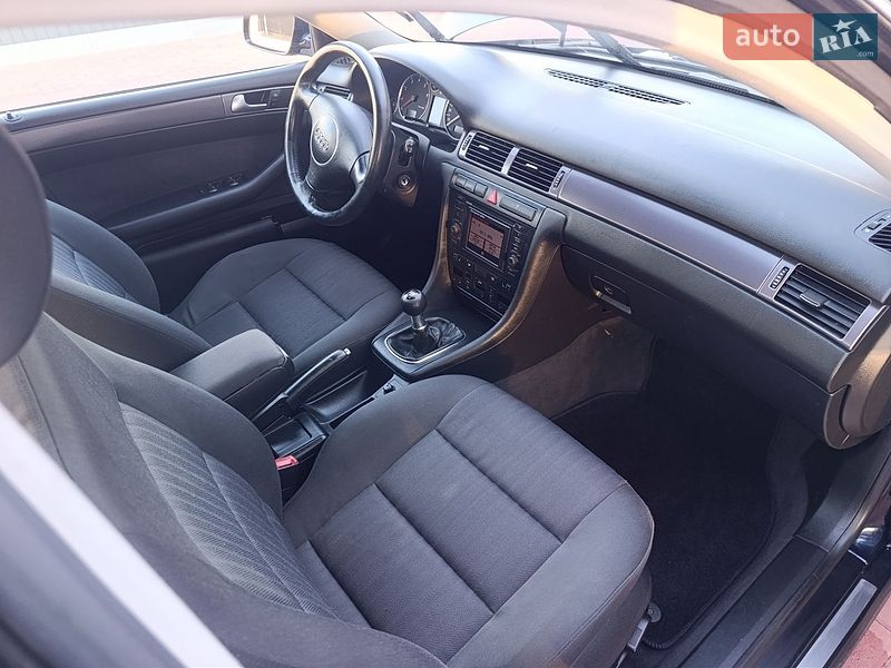 Універсал Audi A6 2004 в Сарнах