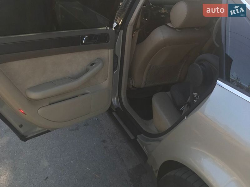 Седан Audi A6 2002 в Києві