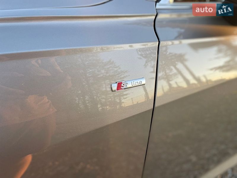 Седан Audi A6 2019 в Стрые