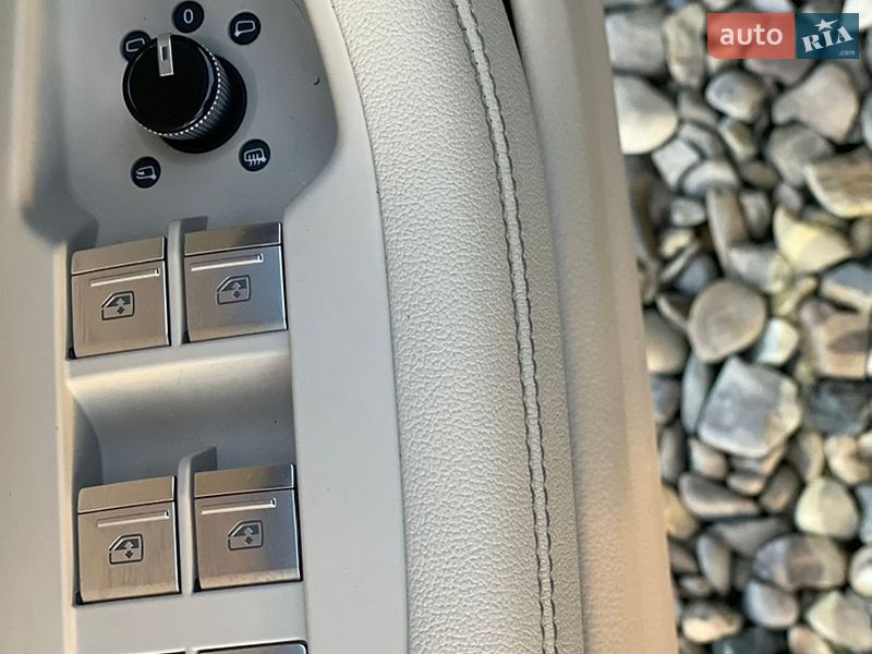 Седан Audi A6 2019 в Стрые