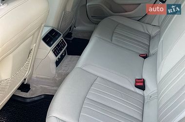 Седан Audi A6 2019 в Стрые