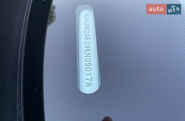 Седан Audi A6 2019 в Стрые
