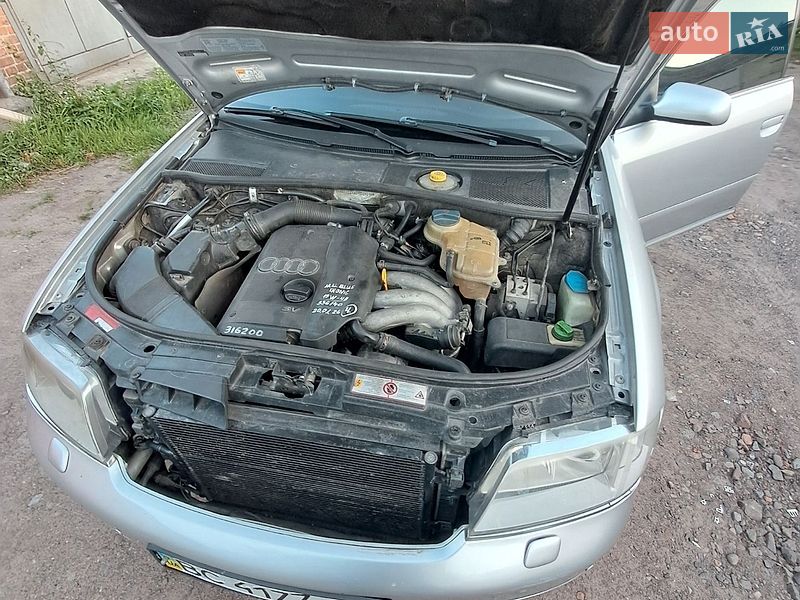 Седан Audi A6 1999 в Сокале
